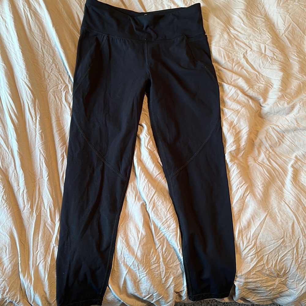 black leggings